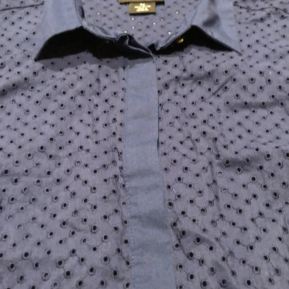 Liz Claiborne Career PM Eyelet Button Down Sleeveless Shirt - Picture 5 of 14